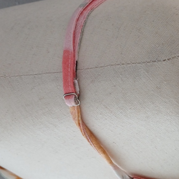 Fifty Street spaghetti strap blouse - Picture 6 of 11